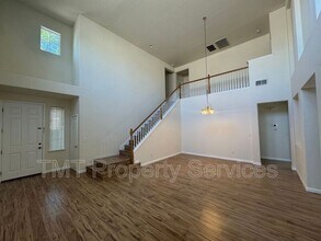9654 Little Harbor Way in Elk Grove, CA - Building Photo - Building Photo