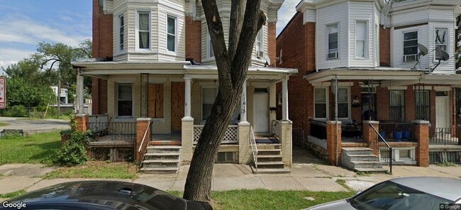 property at 1615 N Ellamont St