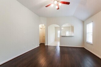 2442 Keegan Hollow Ln in Spring, TX - Building Photo - Building Photo