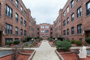 630 W Cornelia Ave, Unit # 0N3 in Chicago, IL - Building Photo