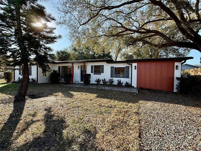 6124 Dogwood Dr in Orlando, FL - Building Photo - Building Photo