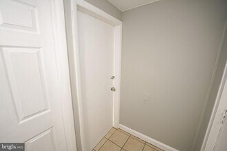 30514 Dr William P. Hytche Blvd in Princess Anne, MD - Foto de edificio - Building Photo