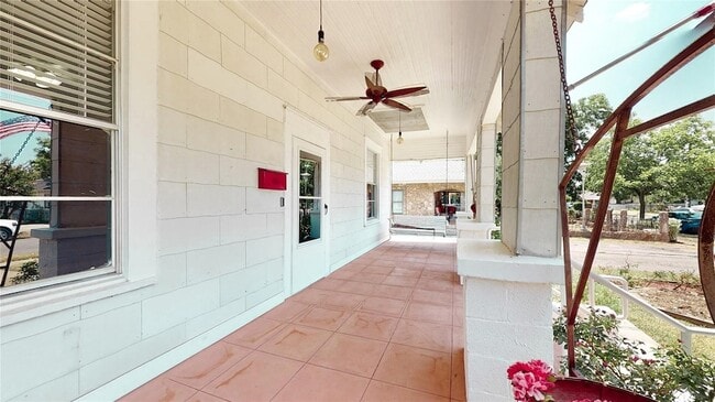 512 S Brighton Ave, Unit 1 in Dallas, TX - Building Photo - Building Photo