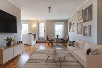 715 Bloomfield St in Hoboken, NJ - Building Photo - Building Photo