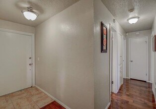 616 SW 8th St in Moore, OK - Building Photo - Building Photo