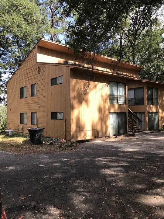 2885 Par Ln in Tallahassee, FL - Foto de edificio