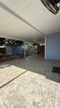 1380 SW 20th St in Miami, FL - Building Photo - Building Photo