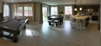 5687 Spanish Valor Rd in Las Vegas, NV - Building Photo - Building Photo