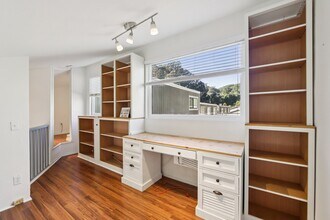 5400 Mountain Blvd, Unit #340 in Oakland, CA - Foto de edificio - Building Photo