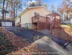 15 Dawson Pl in Asheville, NC - Building Photo - Building Photo