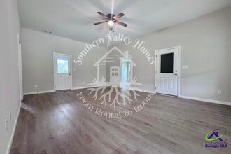 308 Woodland Dr in Warner Robins, GA - Building Photo - Building Photo