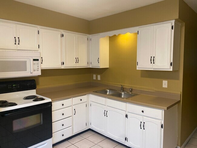 4009 S Schenley Ave in Youngstown, OH - Building Photo - Building Photo