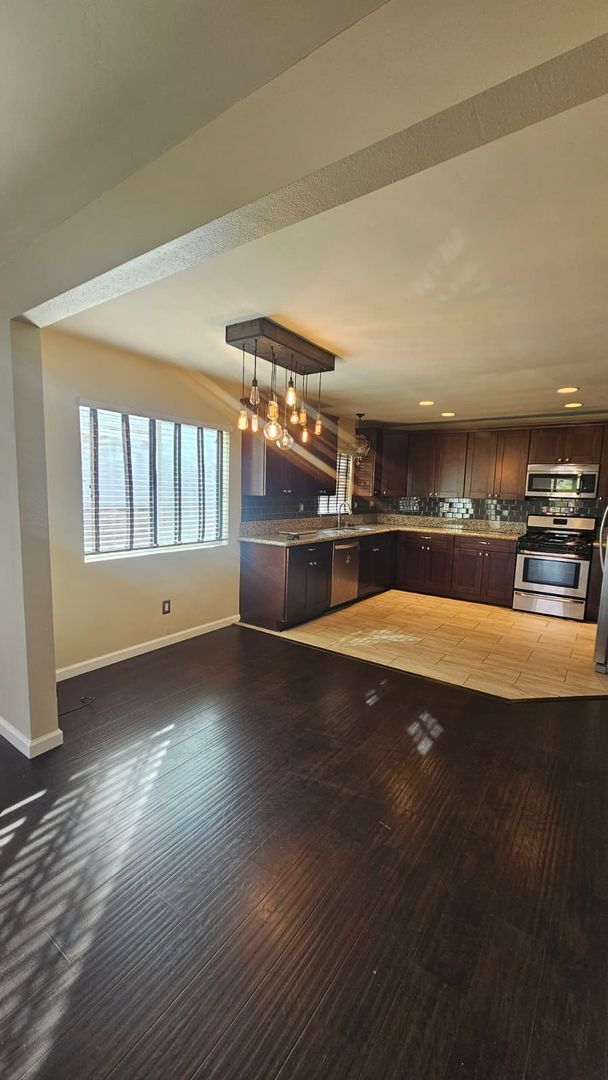 property at 1230 Florida St