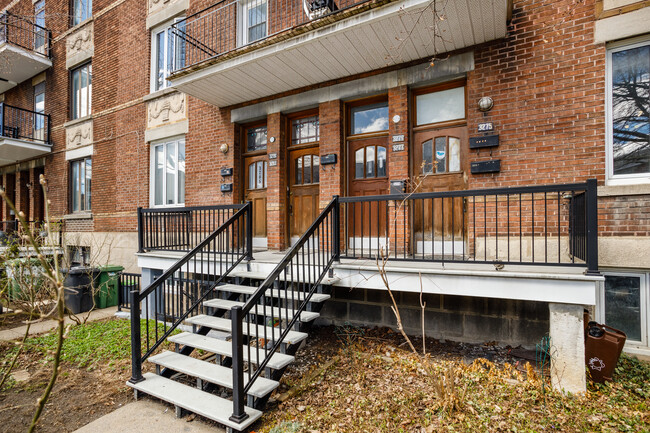 3275 Van Horne Av in Montréal, QC - Building Photo - Building Photo