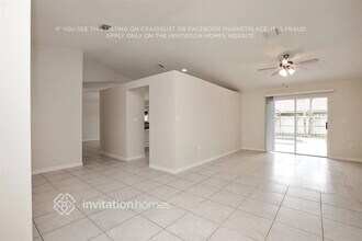 15242 SW 138th Terrace in Miami, FL - Foto de edificio - Building Photo