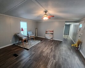 94 Deerwood Park in Centralia, IL - Building Photo - Building Photo