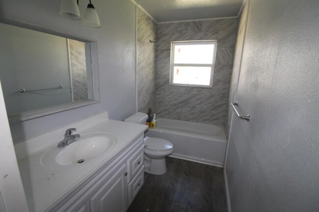 1707 Greenwood Ave in Killeen, TX - Building Photo - Building Photo