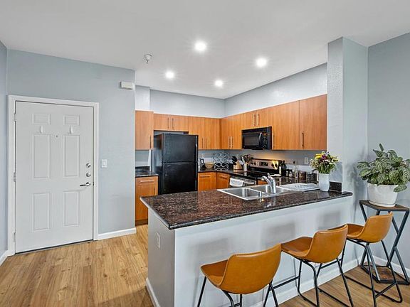 1060 S Third St, Unit 231 in San Jose, CA - Building Photo - Building Photo