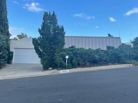 6052 Pat Ave in Woodland Hills, CA - Building Photo