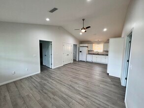 98 Timothy Dr in Somerset, KY - Building Photo - Building Photo
