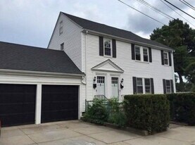 57 Pond St, Unit #1 in Watertown, MA - Building Photo