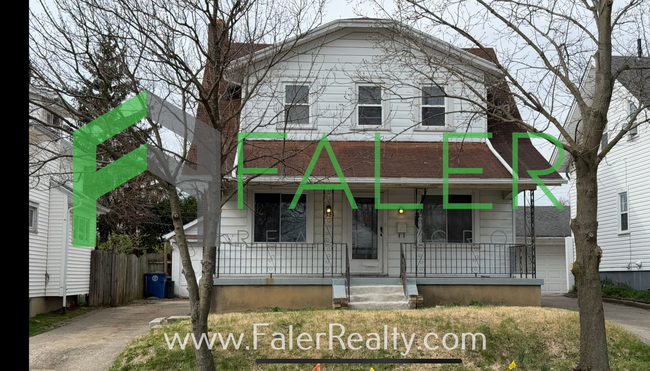 property at 1533 Watervliet Ave