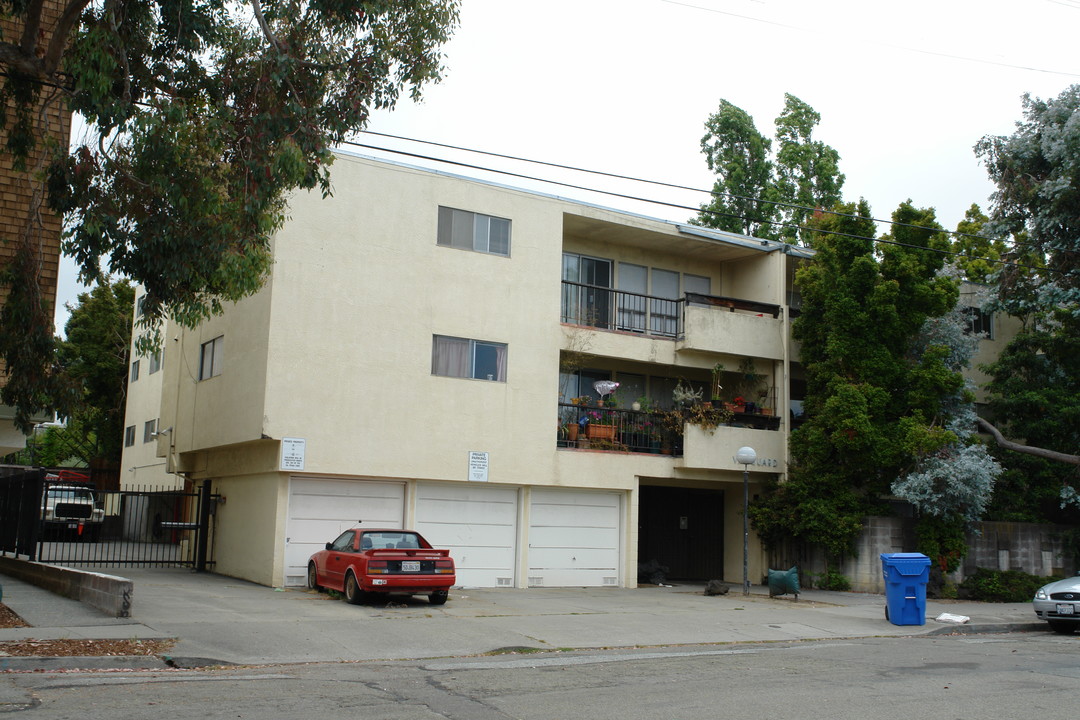 2609 Ellsworth St in Berkeley, CA - Building Photo