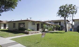 2132 W Juno Ave in Anaheim, CA - Building Photo