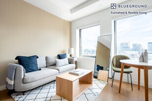 775 Beacon St in Boston, MA - Building Photo