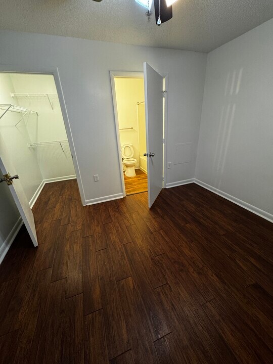 1411 Collegiate Cir, Unit 102 in Raleigh, NC - Building Photo