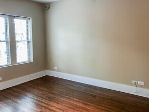 1847 W Cornelia Ave, Unit 1849-1 in Chicago, IL - Building Photo - Building Photo