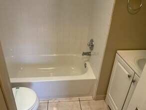 1363 Boulder Dr in Kissimmee, FL - Building Photo - Building Photo