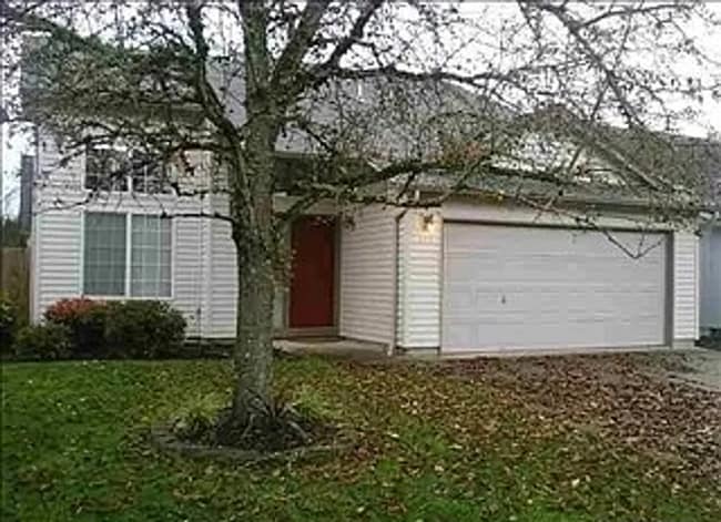 property at 2471 Hackney Ct SE