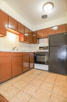 5847 N Kenmore Ave, Unit #211 in Chicago, IL - Building Photo
