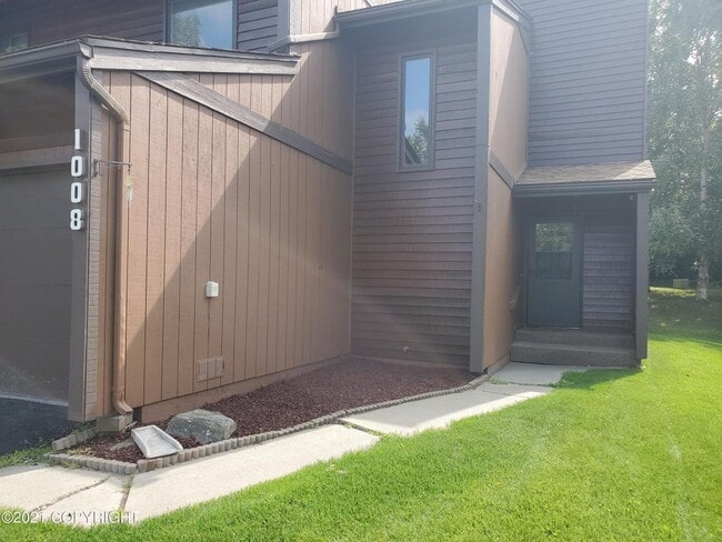 1008 W 80th Ave in Anchorage, AK - Building Photo - Building Photo