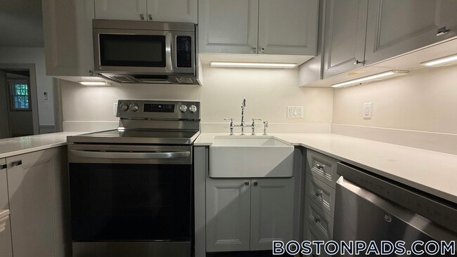 9 Dana St in Cambridge, MA - Building Photo - Building Photo