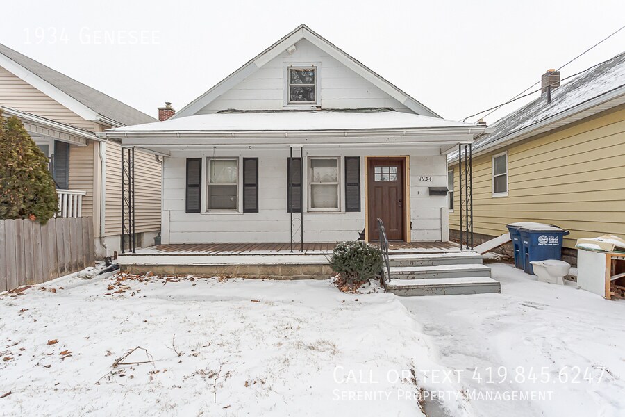 1934 Genesee St in Toledo, OH - Building Photo