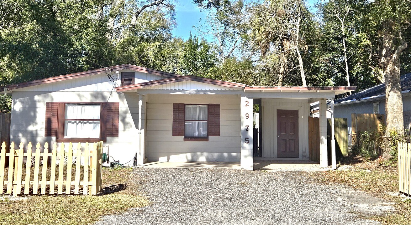 2975 Plum St in Jacksonville, FL - Building Photo