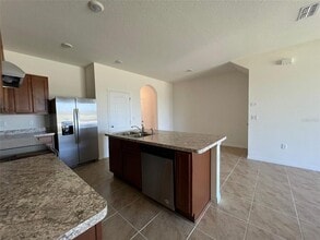 1065 Blue Jay Dr in Davenport, FL - Building Photo - Building Photo