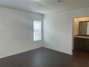4121 74th Pl N in Riviera Beach, FL - Foto de edificio - Building Photo