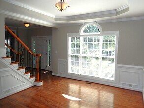 10612 River Forest Dr in Raleigh, NC - Building Photo - Building Photo