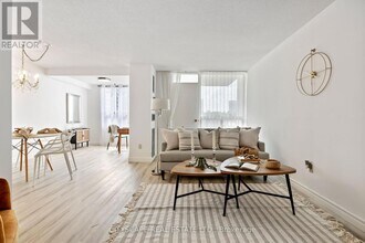 20 Edgecliff Golfway in Toronto, ON - Building Photo - Building Photo