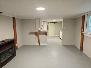 1105 Crossland Ave in Clarksville, TN - Building Photo - Building Photo