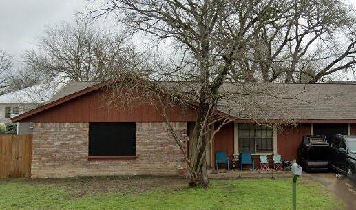 530 Guadalupe St in Lockhart, TX - Building Photo