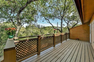 1709 Wild Basin Ledge in Austin, TX - Building Photo - Building Photo