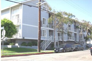 10425 Tabor St in Los Angeles, CA - Building Photo