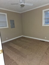 118 B Fisher Dr in Lebanon, TN - Foto de edificio - Building Photo