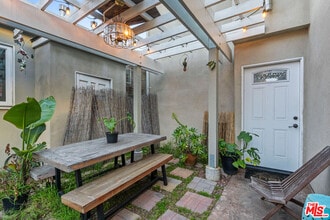 4183 Commonwealth Ave in Culver City, CA - Building Photo - Building Photo