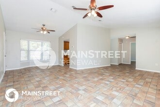 3321 Bluestone Ave, Unit #101 in Spring Hill, FL - Building Photo - Building Photo