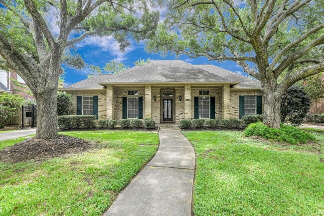 property at 1438 Crescent Green Dr